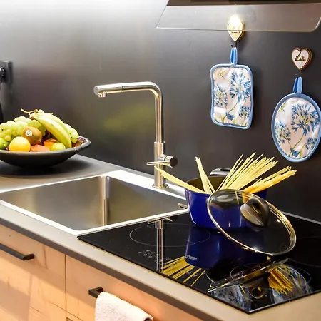 شقة Caminada أليغ